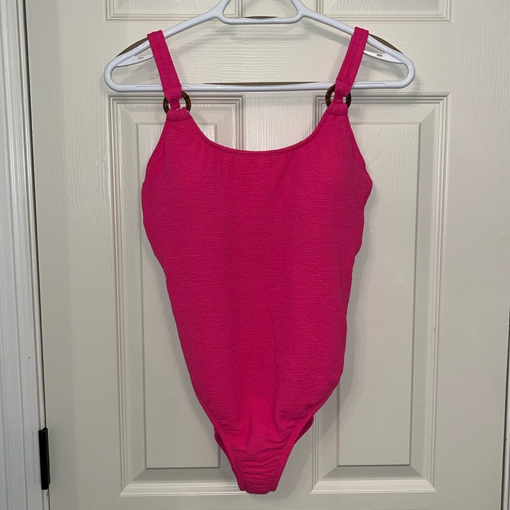 NWOT Shade & Shore Hot Pink One Piece Bathing Suit Sz 8/10 Vacation Beach Cruise